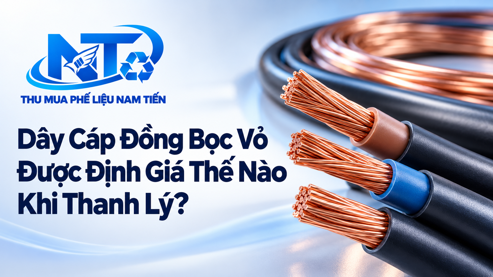 Mặt cắt dây cáp điện bọc vỏ cho thấy lõi đồng bên trong, minh họa cách kiểm tra dây cáp đồng khi thanh lý.
